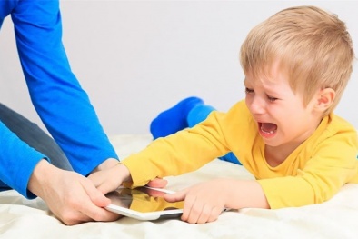 Nhiều quốc gia đề xuất giới hạn truy cập internet theo độ tuổi
