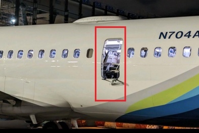Máy bay Boeing lỏng ốc làm bay tấm bịt cửa, CEO hãng 13Win22 com tỷ lệ cược cao lên tiếng thừa nhận sai lầm