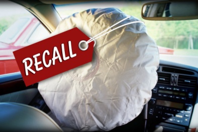 Cảnh báo lỗi túi khí ở xe Toyota và General Motors đời cũ