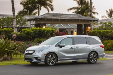 Honda ngừng bán và triệu hồi một số mẫu xe ô tô do lỗi hộp lái
