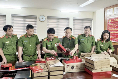 Liên tiếp phát hiện đường dây sản xuất 13Win OKVIP Cá cược bóng đá chức năng giả quy mô lớn