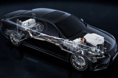 Chủ sở hữu xe hybrid cần lưu ý gì trong quá trình sử dụng, bảo dưỡng?