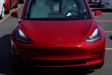 Tesla triệu hồi hơn 125.000 xe điện tại Mỹ do lỗi hệ thống cảnh báo thắt dây an toàn