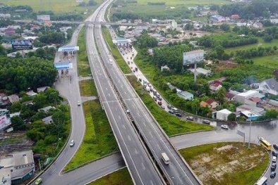 Tiếp tục rà soát, chỉnh lý quy định về tiêu chuẩn, điều kiện đường cao tốc