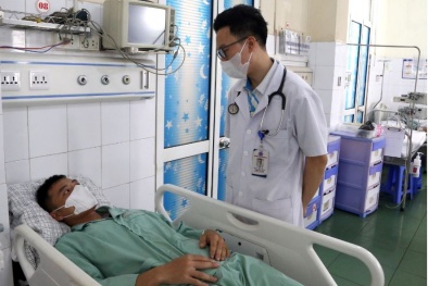 Số ca nhập viện vì tiêu hóa, hô hấp tăng cao: Chuyên gia khuyến cáo