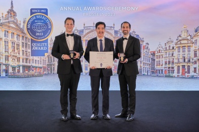 Hành trình “không tưởng” đoạt hattrick 3 giải thưởng danh giá quốc tế của sữa hút chân không
