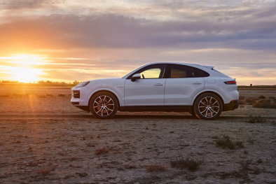 Triệu hồi Porsche Cayenne 2024 do lỗi hệ thống lái