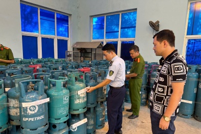Đột kích cơ sở san, chiết, nạp lượng lớn LPG trái phép