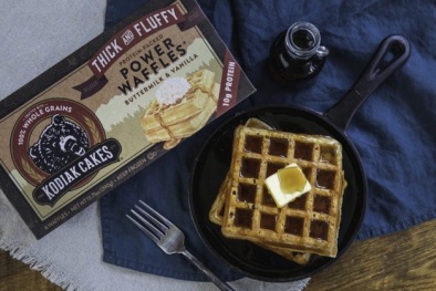 Thu hồi 7.300 hộp bánh quế của Công ty Kodiak Cakes do nguy cơ nhiễm nhựa