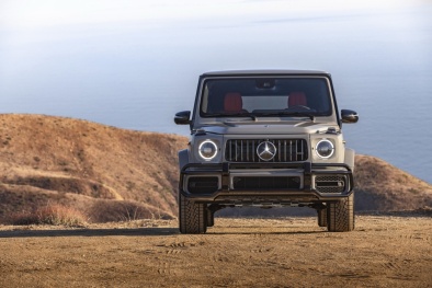 Triệu hồi Mercedes G-Class do lỗi cửa sau tự mở khi xe đang chạy