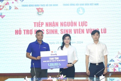Chương trình “Vượt thiên tai - Tiếp bước tương lai” của Vinamilk vượt cam kết 6 tỷ đồng hỗ trợ trẻ em vùng bão lũ