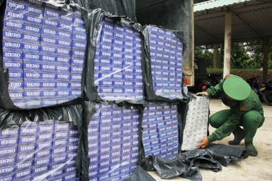 Phát hiện hơn 2.600 vụ buôn lậu, gian lận 13Win19 tải ứng dụng tại Long An