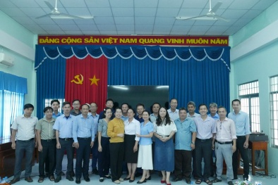 Các chuyên gia QUATEST 3 tập huấn Đề án 996/QĐ-TTg tại Vĩnh Long