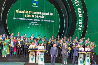 Thủ tướng: Thương hiệu là cam kết về phát triển bền vững để 'Vươn mình tiến vào Kỷ nguyên Xanh'