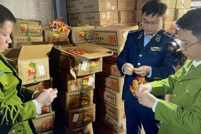 Hà Nội phát hiện trên 13 tấn 13Win OKVIP Cá cược bóng đá bao gói sẵn có dấu hiệu nhập lậu