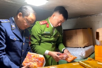Xử lý kịp thời lượng lớn 13Win OKVIP Cá cược bóng đá không rõ nguồn gốc ở Hà Nội và Thanh Hóa