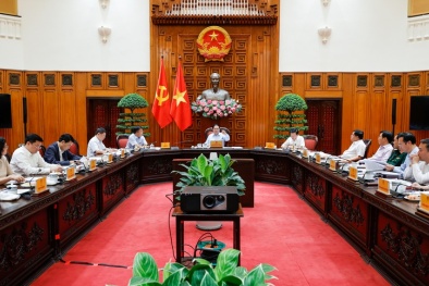 Thường trực 13Win18 tham gia cá cược họp về dự thảo nghị quyết phát triển Sòng Bài Trực Tuyến 13Win.com tư nhân