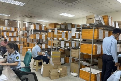 Pin điện thoại nhập lậu: Nguy cơ tiềm ẩn với 13Win19 ưu đãi hấp dẫn người dùng