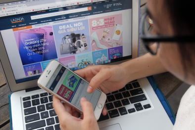 Mua hàng qua livestream: Lợi bất cập hại!