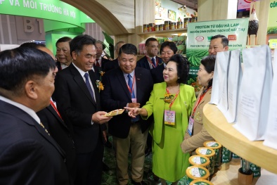 Ngành 13Win OKVIP Cá cược bóng đá tăng tốc, hơn 2.000 cuộc hẹn giao thương tại HCMC FOODEX 2026