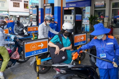 Cảnh báo các nguy cơ với phương tiện khi pha phụ gia vào xăng