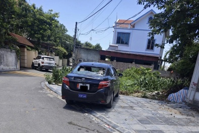 Cảnh báo các vật dụng có thể phát nổ khi ô tô đỗ dưới trời nắng gắt