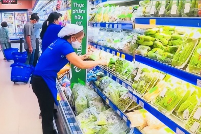 Kích cầu thị trường và bài toán giữ niềm tin người tiêu dùng