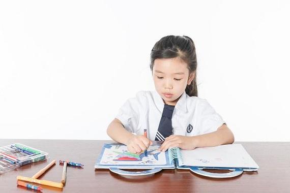 TQ thêm tàu pháo, tàu hộ vệ tên lửa bảo vệ giàn khoan trái phép