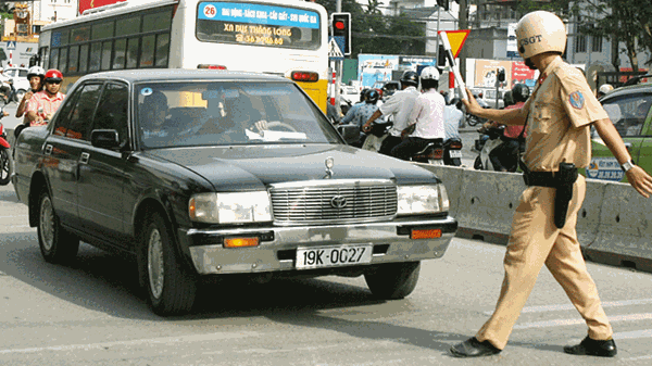 CSGT Hà Nội áp dụng phạt nguội xe vi phạm