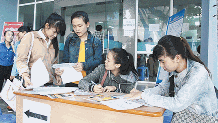 Điểm cao chót vót vẫn thấp thỏm