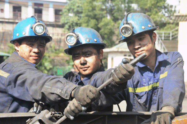 Than Thống Nhất: Thêm nhiều công nhân có năng suất 13Win18 cá cược thể thao và ngày công cao