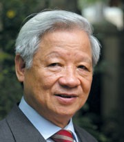 &Ocirc;ng Trần Xu&acirc;n Gi&aacute;