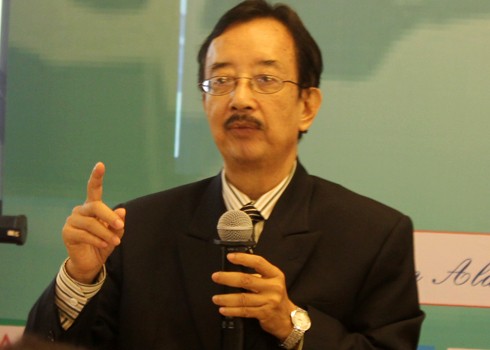 Alan Phan đ&atilde; từ chối tranh luận với Hiệp hội BĐS.